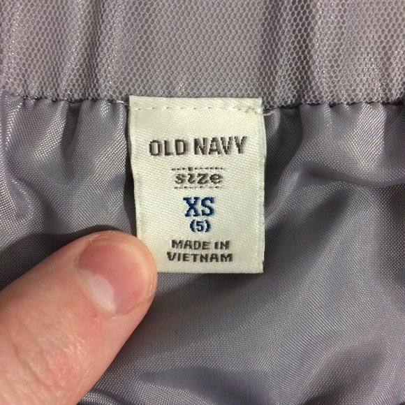 Old Navy Girls XS 5 Gray 100% Nylon Ruffled Skirt - Picture 3 of 5